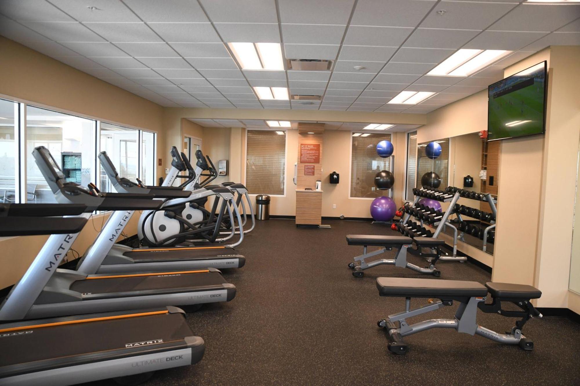 Towneplace Suites Kansas City At Briarcliff Eksteriør bilde