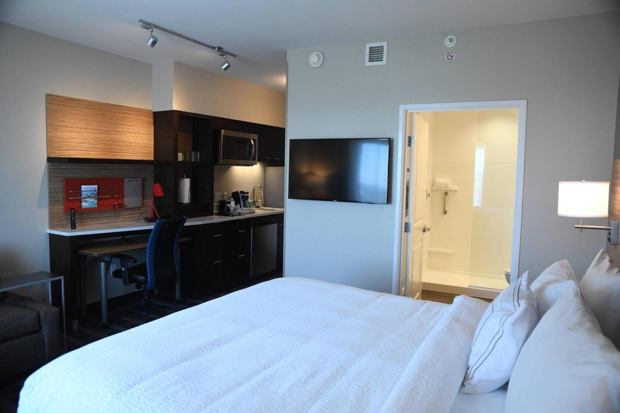 Towneplace Suites Kansas City At Briarcliff Eksteriør bilde